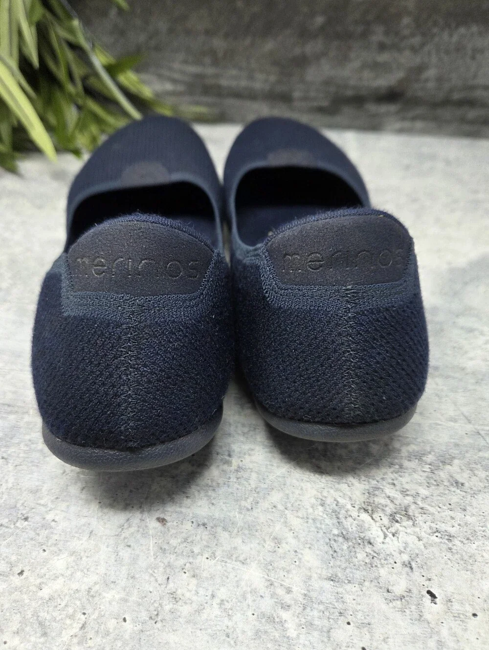 Merinos Navy Blue Flats Womens Size 12 Flexible Lightweight Comfort Breathable